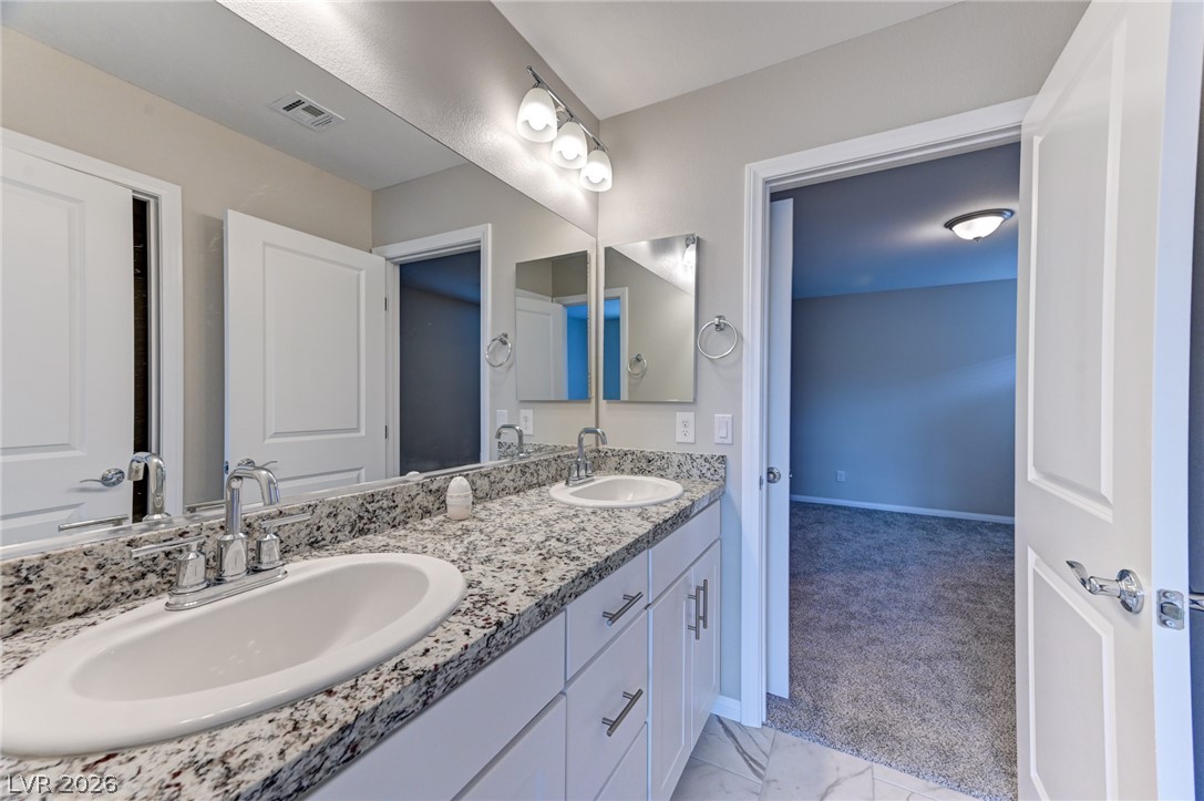 7527 Ardenno Street Property Photo 28