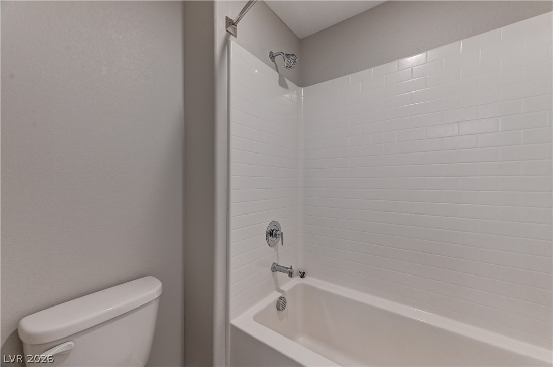 7527 Ardenno Street Property Photo 29
