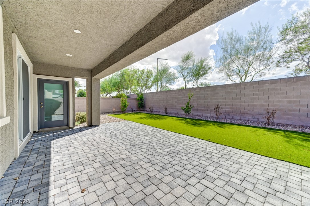 7527 Ardenno Street Property Photo 34