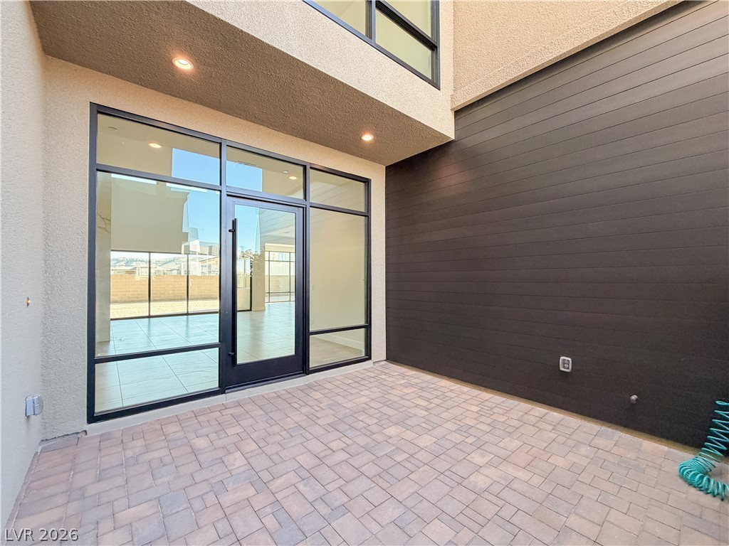 10761 Canyon Bloom Drive Property Photo 5