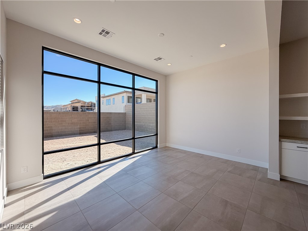 10761 Canyon Bloom Drive Property Photo 18