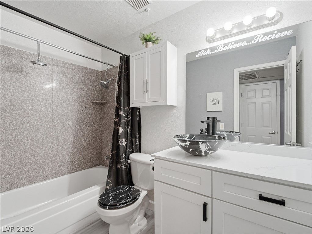 2606 South Durango Drive 258 Property Photo 13