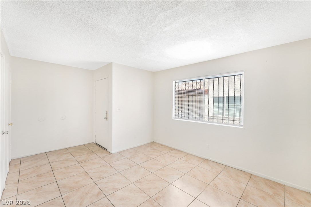 5309 West Cheyenne Avenue 3 Property Photo 6