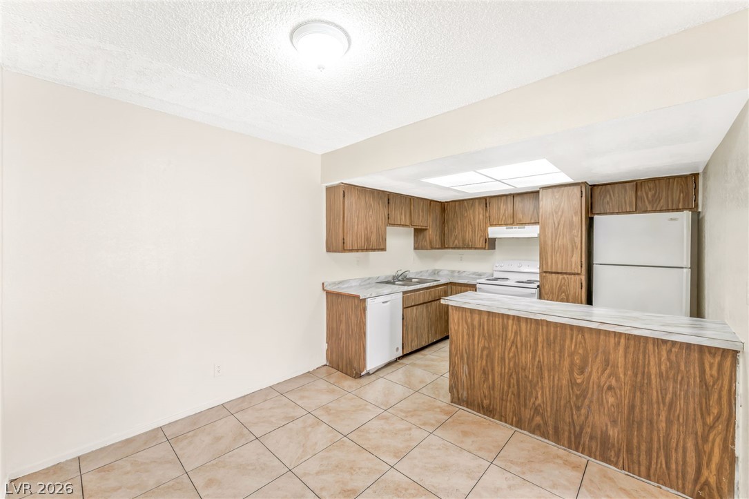 5309 West Cheyenne Avenue 3 Property Photo 7