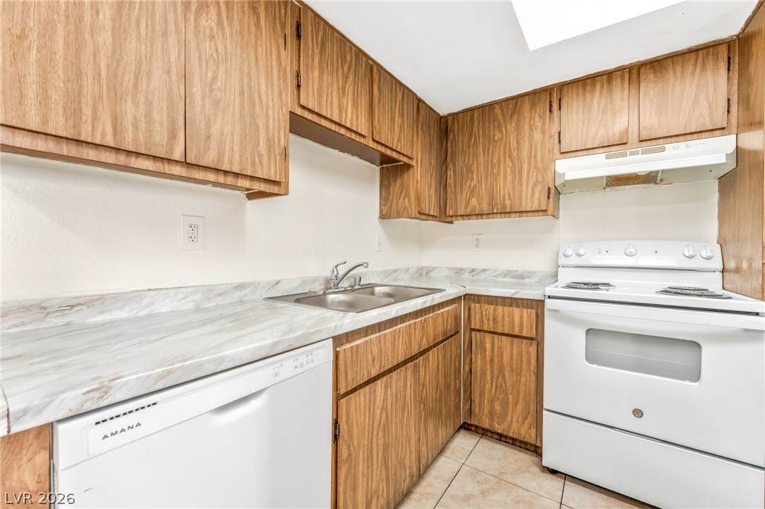 5309 West Cheyenne Avenue 3 Property Photo 8