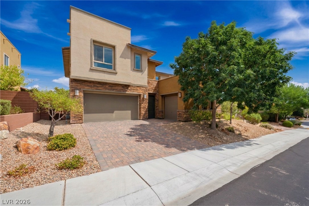 10314 Apache Blue Avenue Property Photo 1