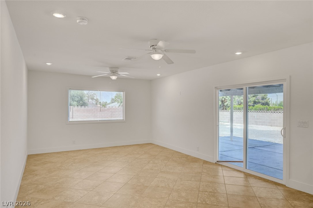 3768 East Russell Road Property Photo 6