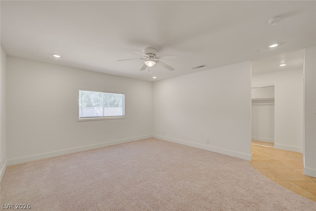 3768 East Russell Road Property Photo 25