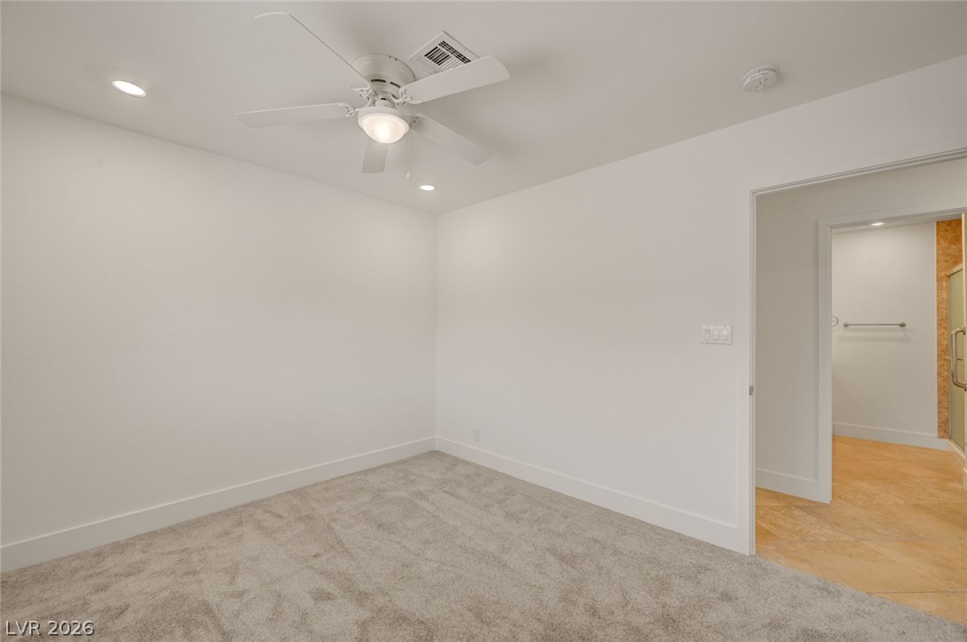 3768 East Russell Road Property Photo 35