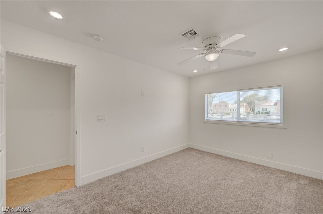 3768 East Russell Road Property Photo 41