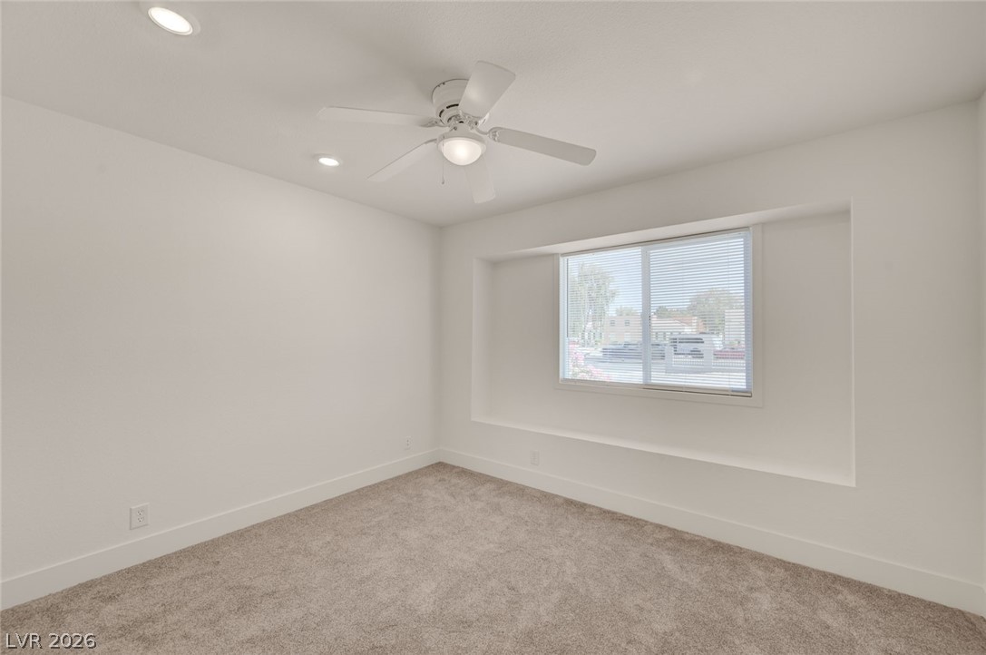 3768 East Russell Road Property Photo 43