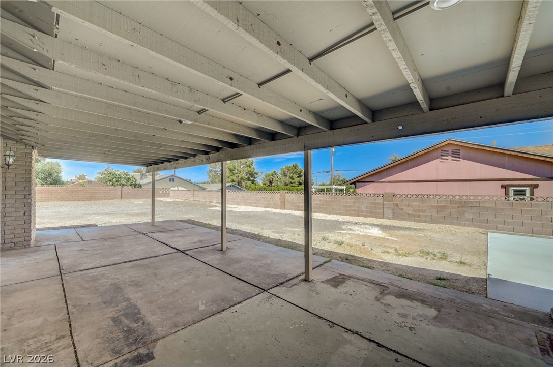 3768 East Russell Road Property Photo 47