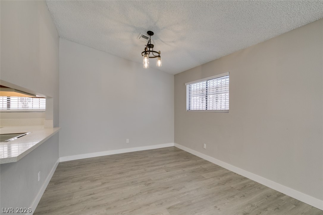 3355 Racquet Street Property Photo 23