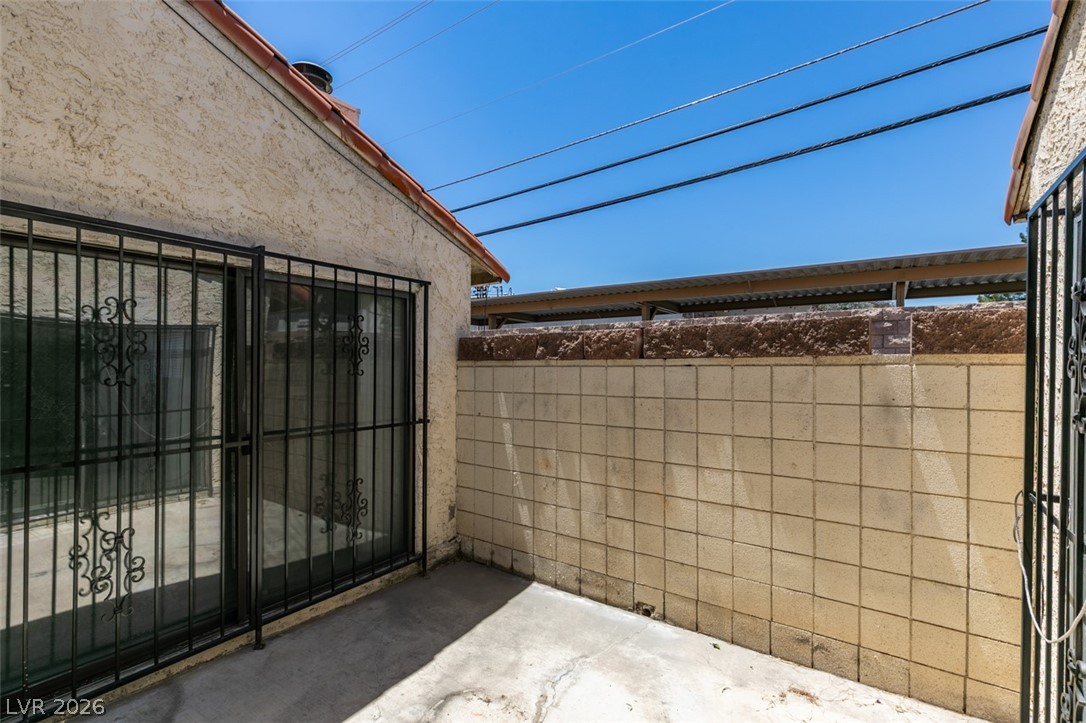 3355 Racquet Street Property Photo 37