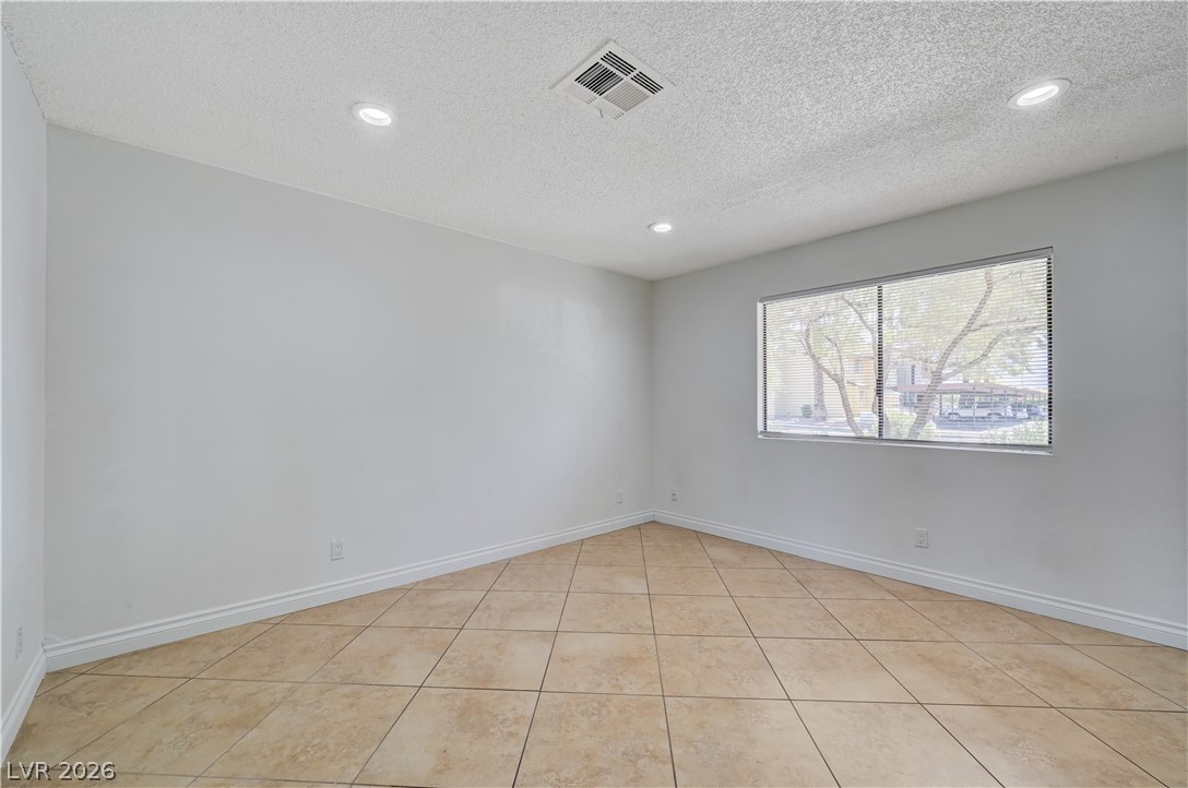 191 Bel Port Drive 194 Property Photo 10
