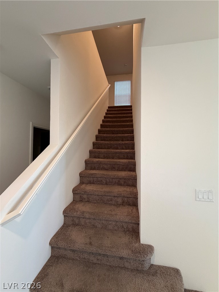 7056 Dandelion Park Avenue Property Photo 7