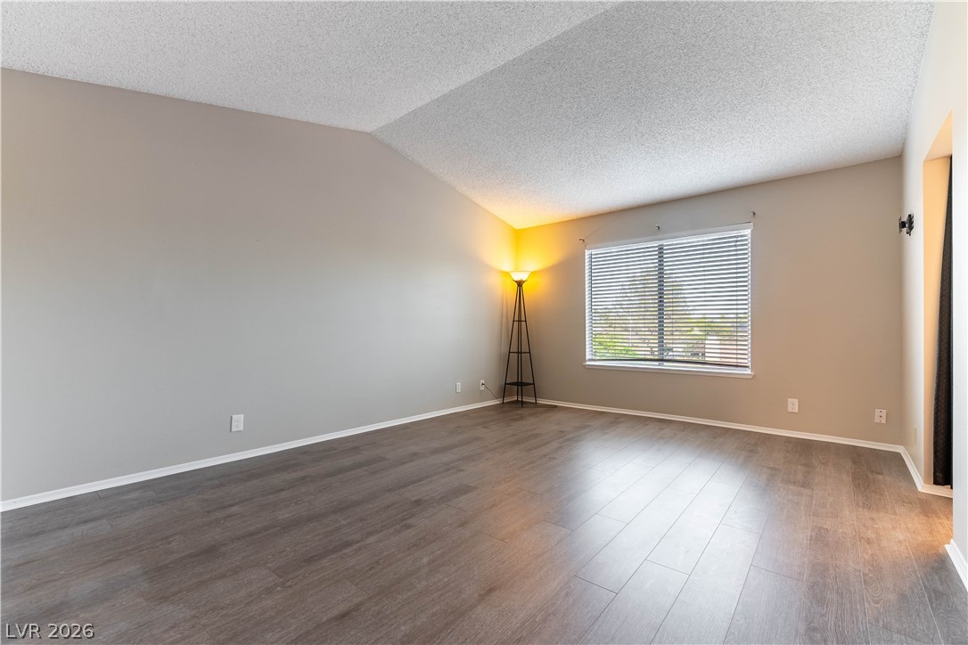 7384 Edgewater Lane Property Photo 13