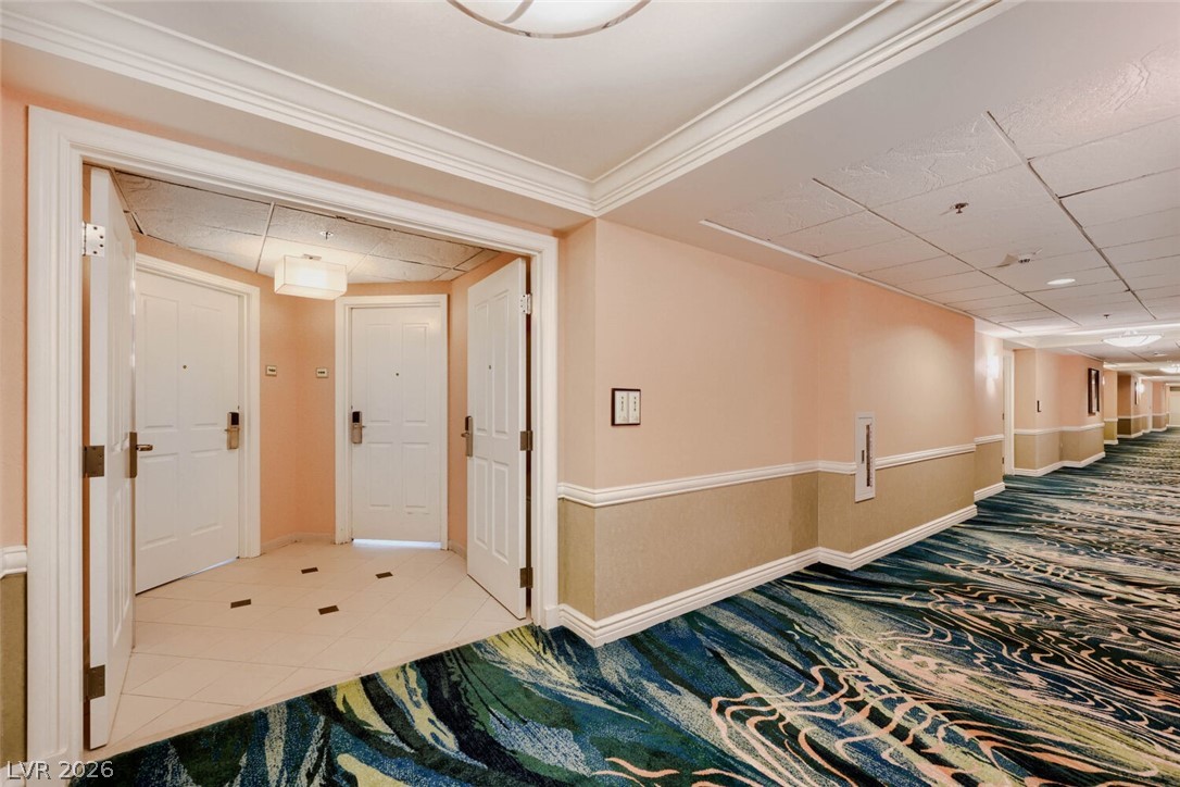 125 East Harmon Avenue 920 Property Photo 2