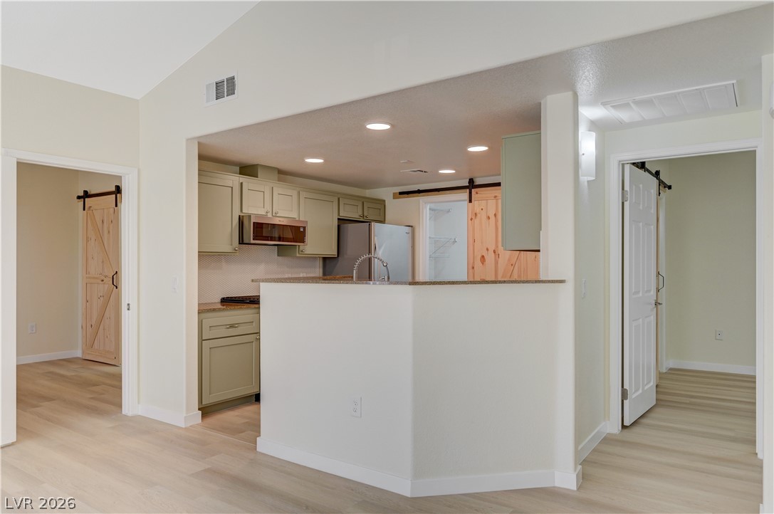 9975 Peace Way 2099 Property Photo 12