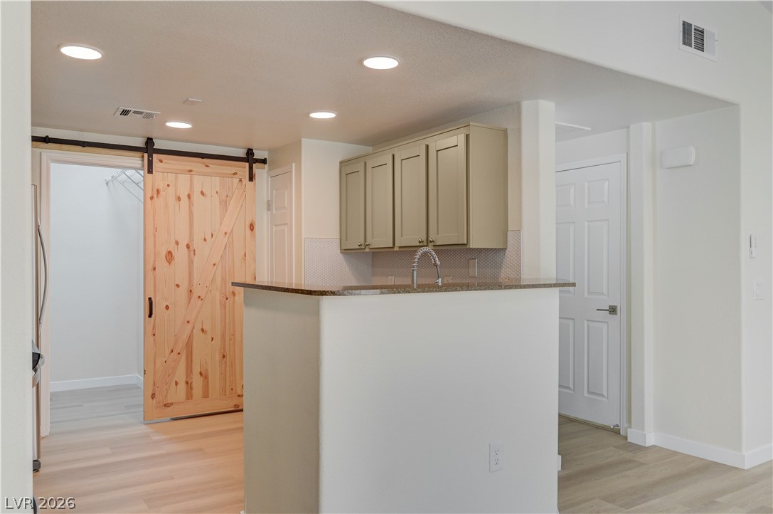 9975 Peace Way 2099 Property Photo 13