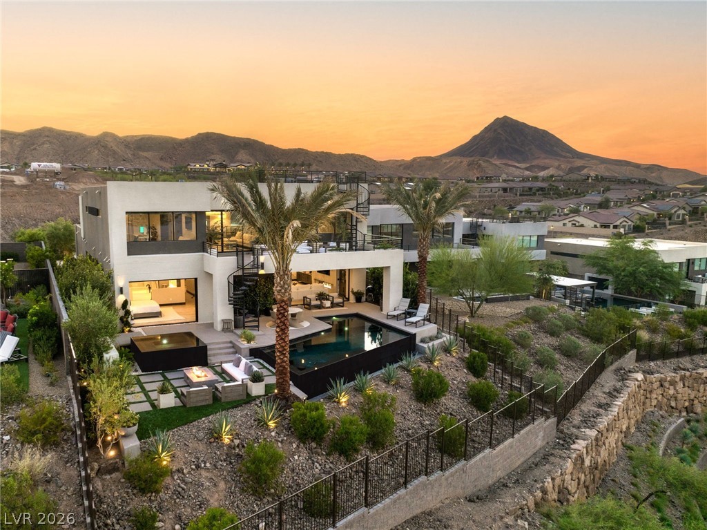 12 Desert Lake Lane Property Photo 44