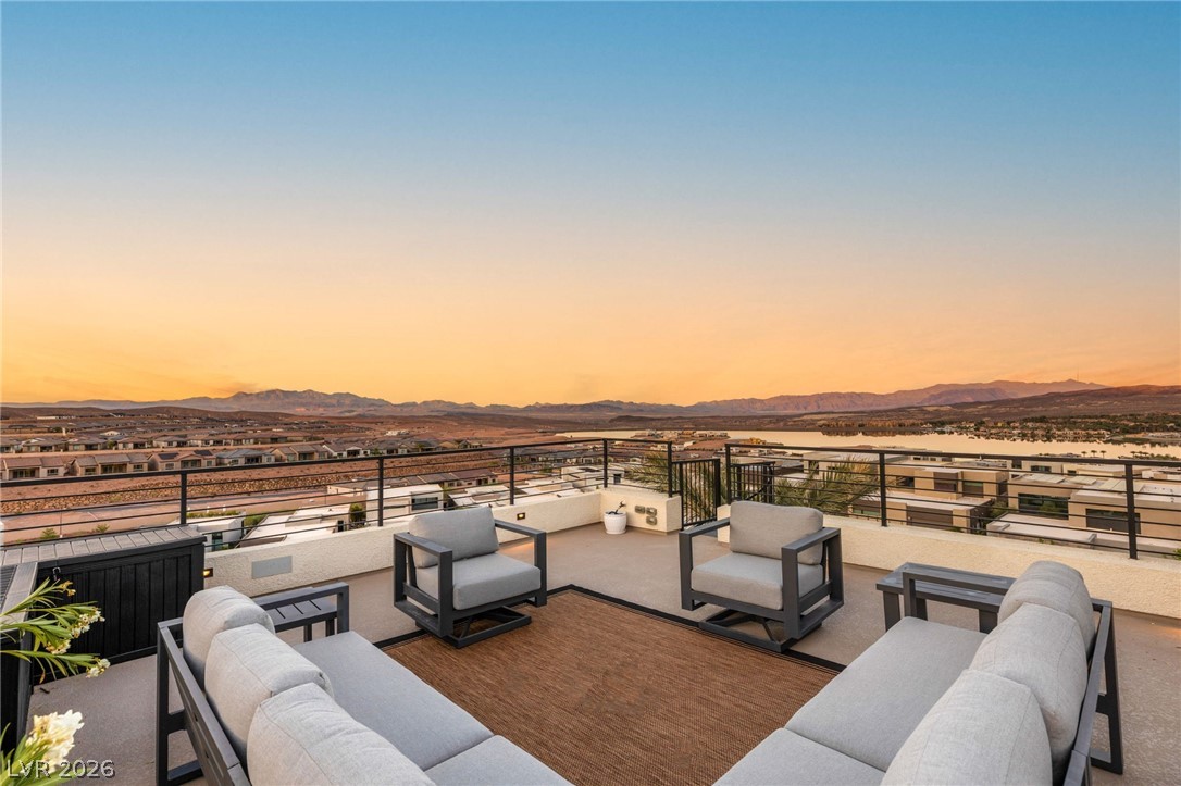 12 Desert Lake Lane Property Photo 54