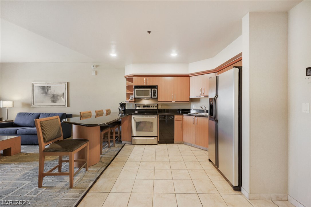 211 East Flamingo Road 209 Property Photo 11