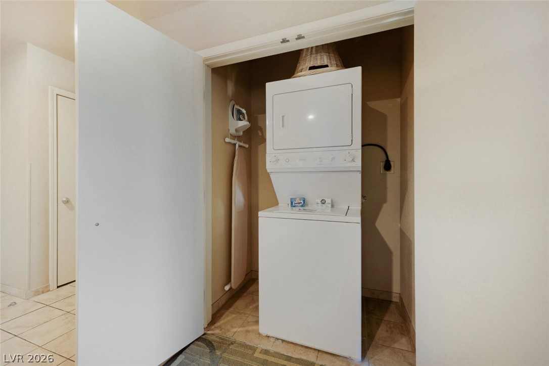 211 East Flamingo Road 209 Property Photo 19