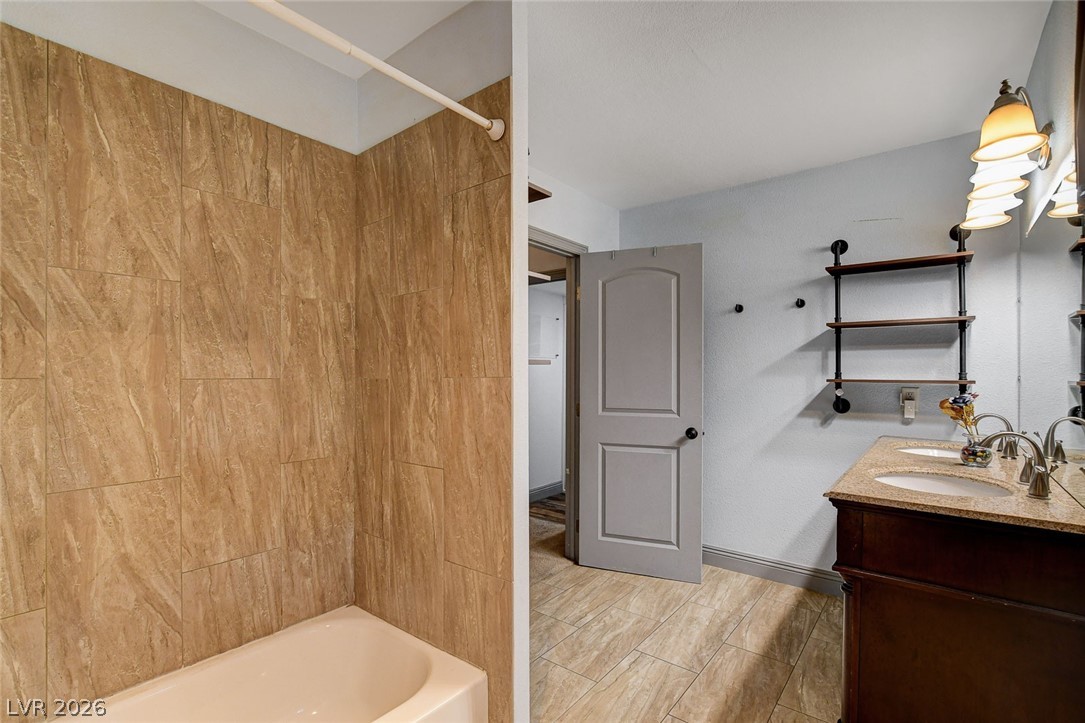672 8th Street Property Photo 13