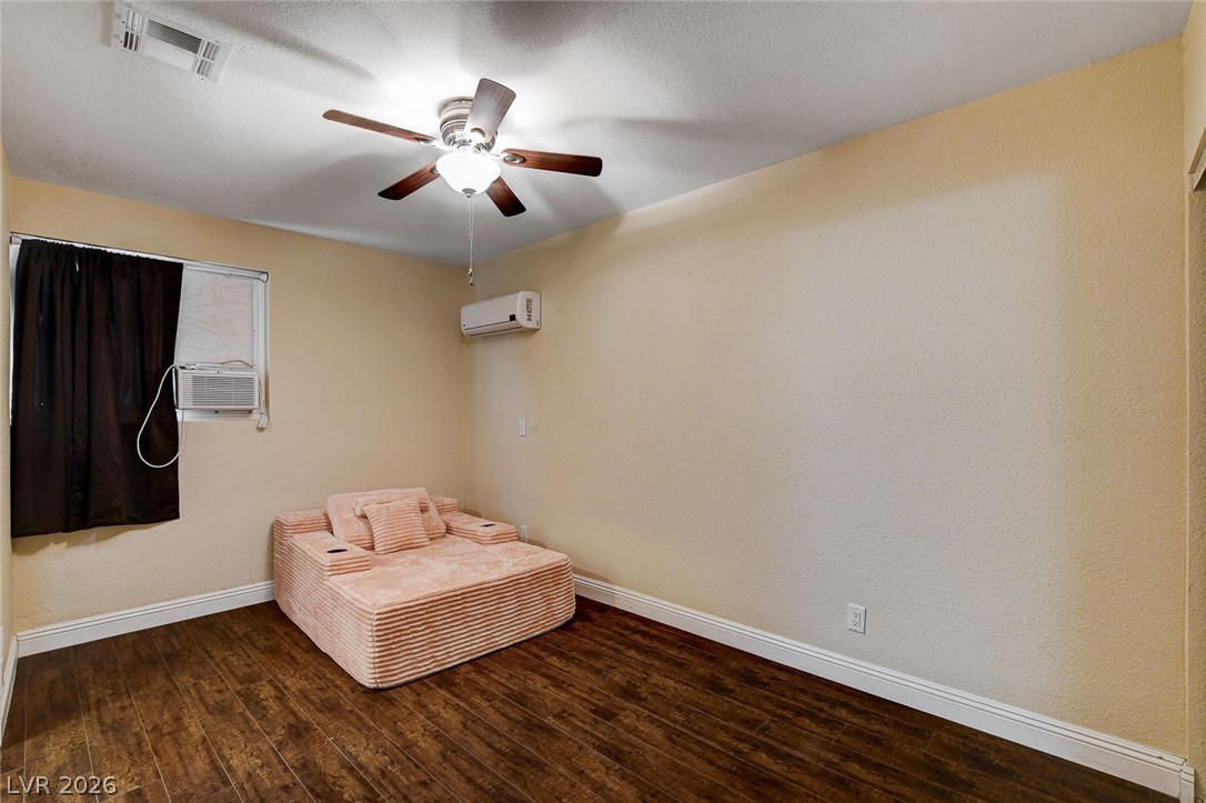 672 8th Street Property Photo 20