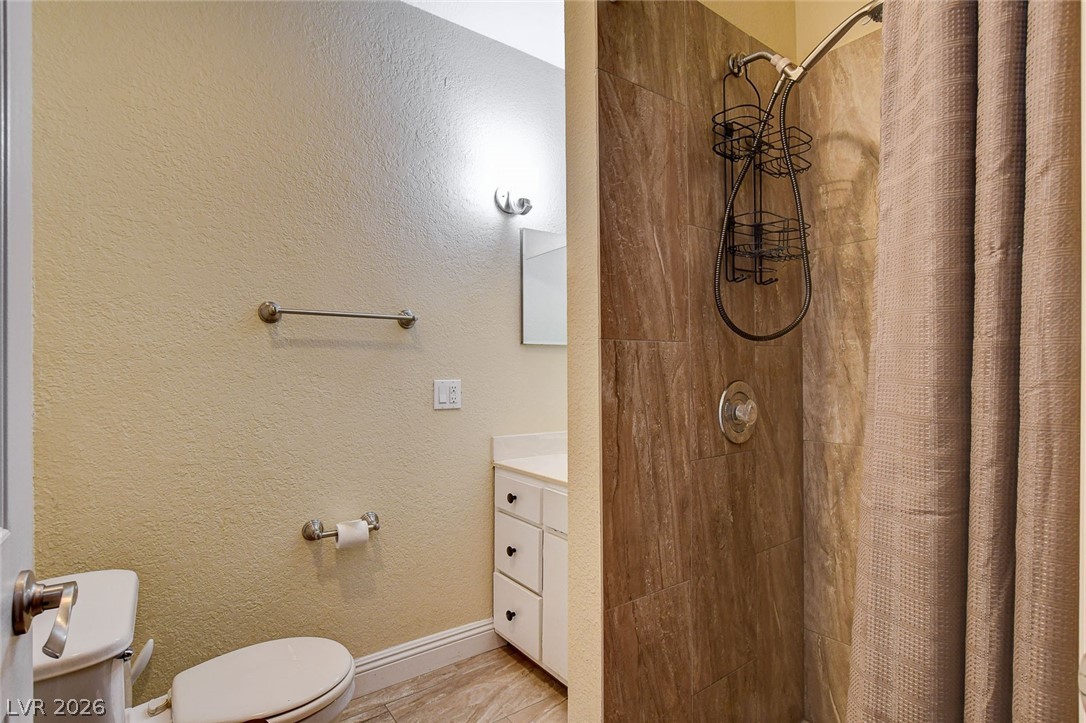 672 8th Street Property Photo 22
