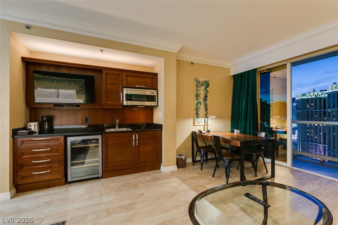145 East Harmon Avenue 2615 & 2617 Property Photo 40