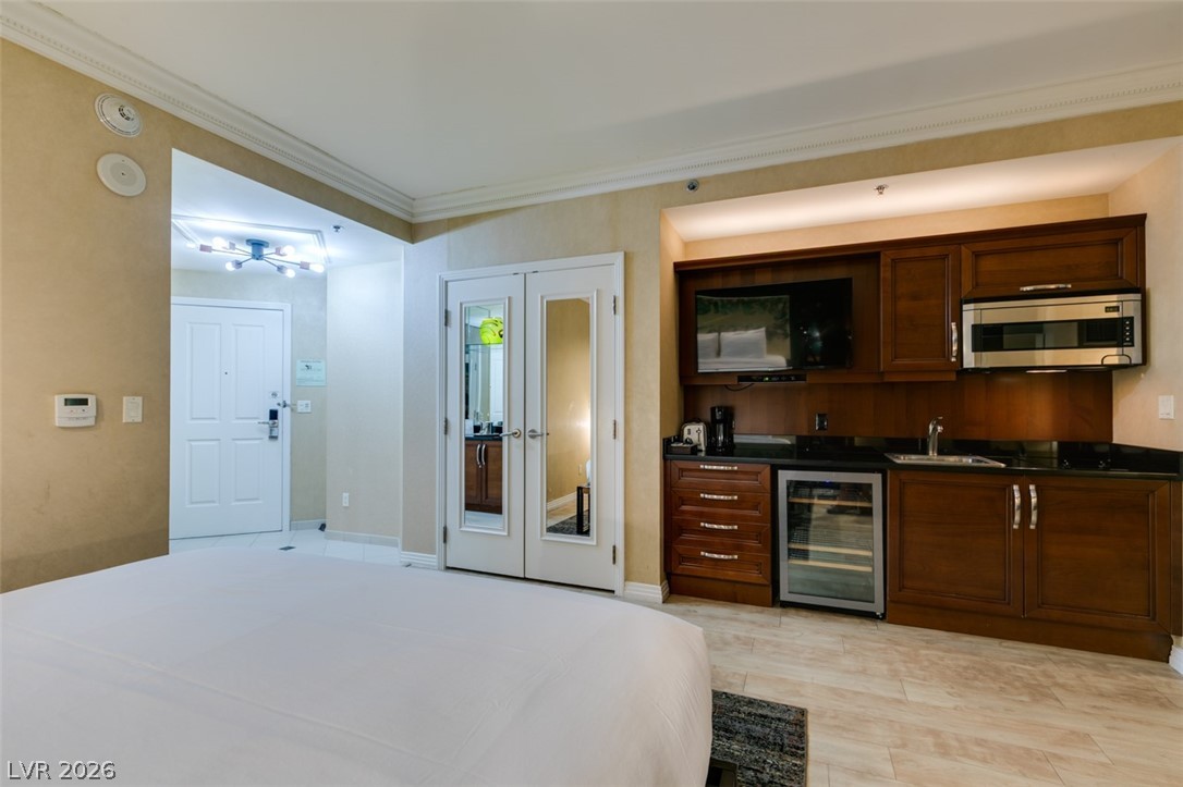 145 East Harmon Avenue 2615 & 2617 Property Photo 51