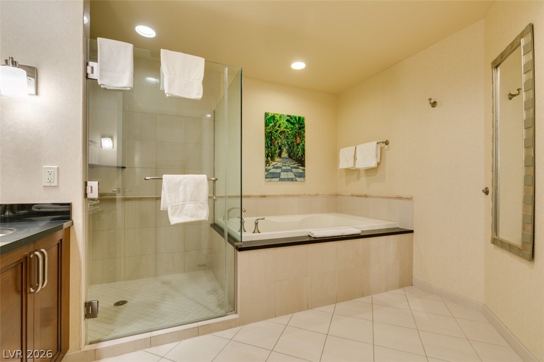 145 East Harmon Avenue 2615 & 2617 Property Photo 54