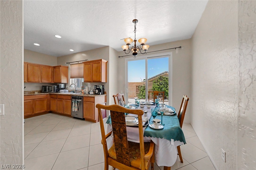 2632 Lochleven Way Property Photo 10