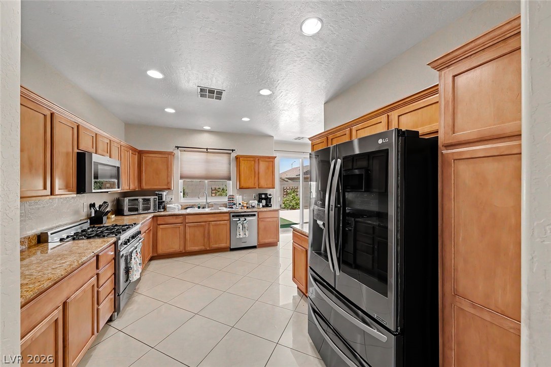 2632 Lochleven Way Property Photo 13