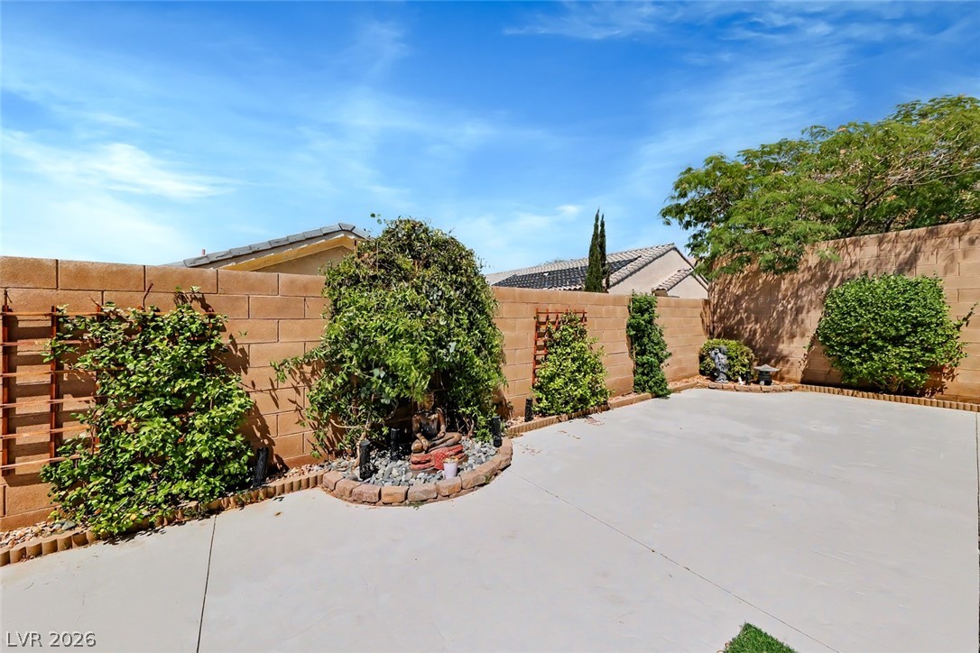 2632 Lochleven Way Property Photo 25