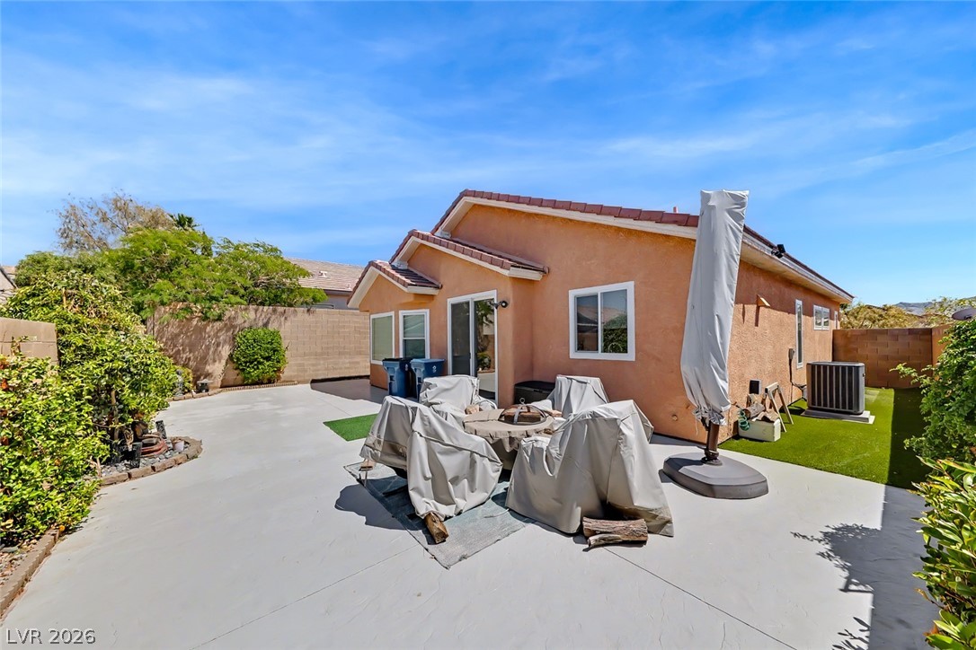 2632 Lochleven Way Property Photo 28