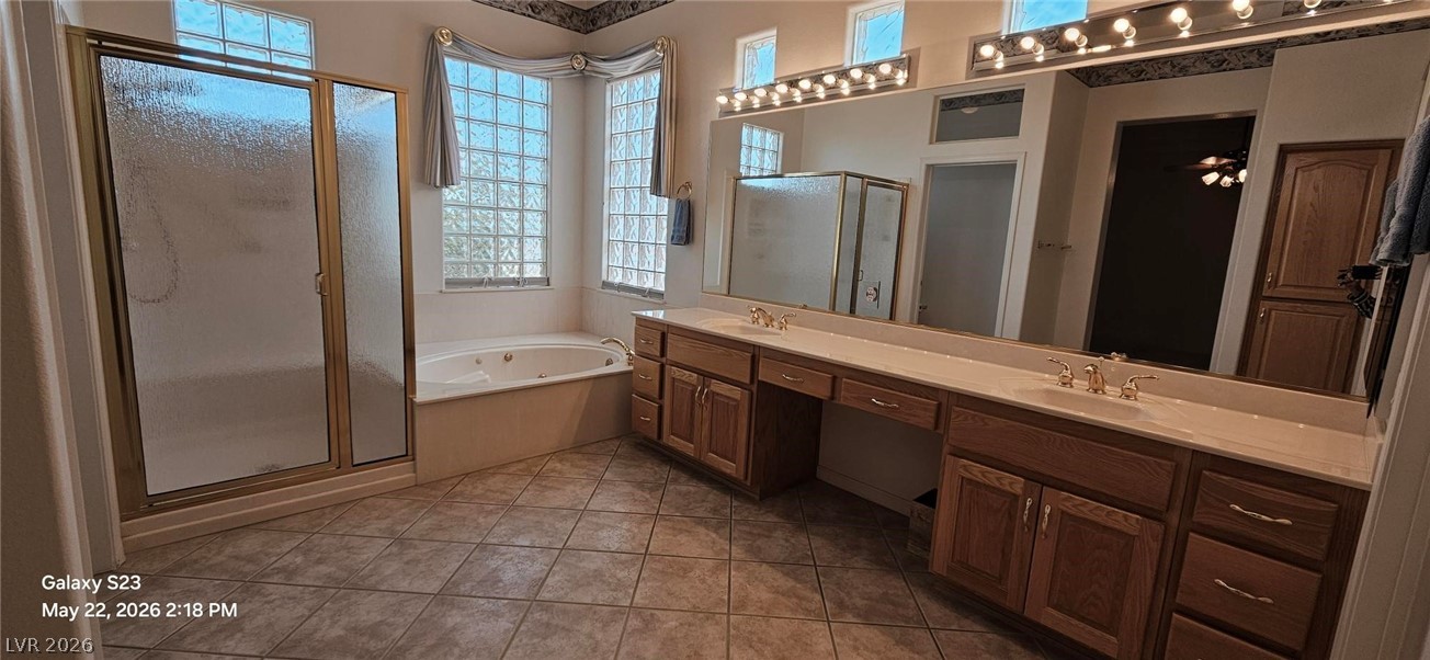 2352 Hot River Street Property Photo 16