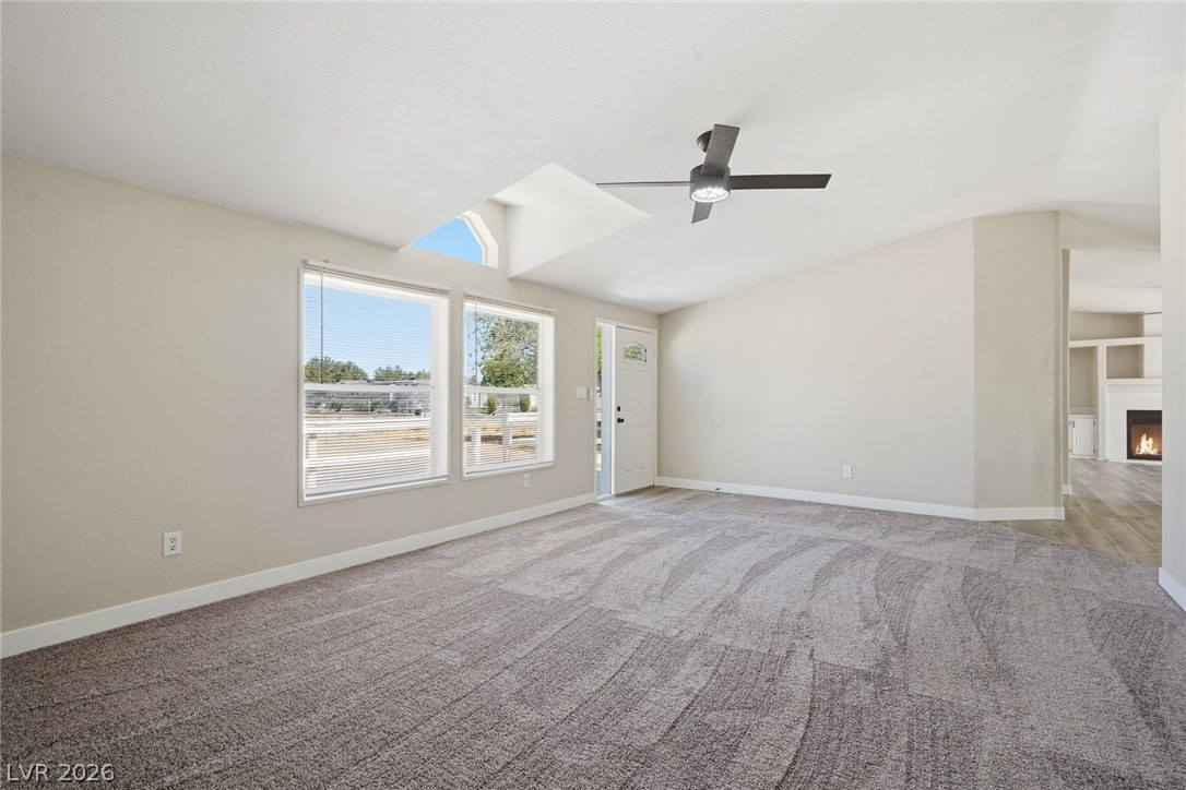 5670 Deanna Street Property Photo 8