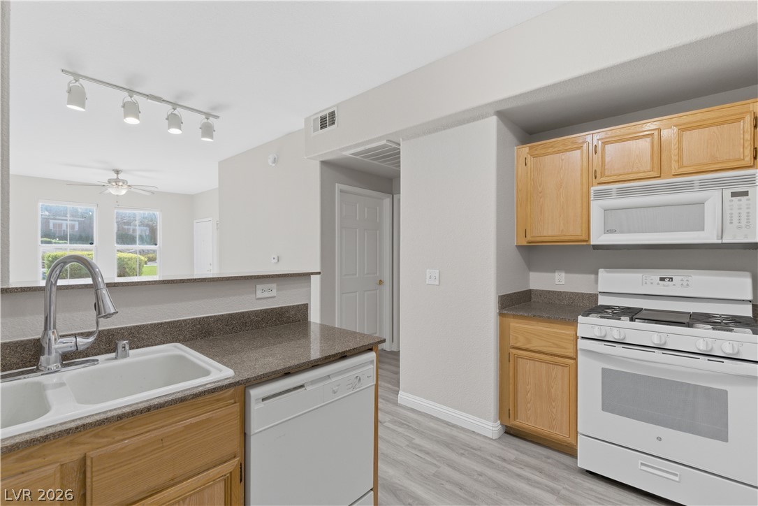 9975 Peace Way 1042 Property Photo 24
