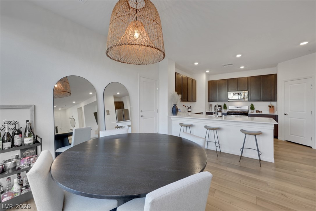 3651 Almada Lane Property Photo 20