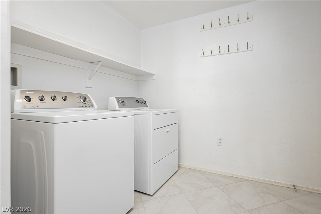 6868 Sky Pointe Drive 1084 Property Photo 19