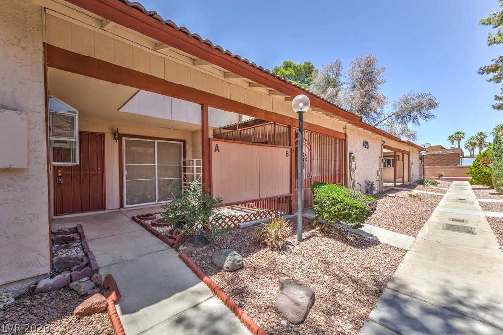 425 North Lamb Boulevard A Property Photo 1