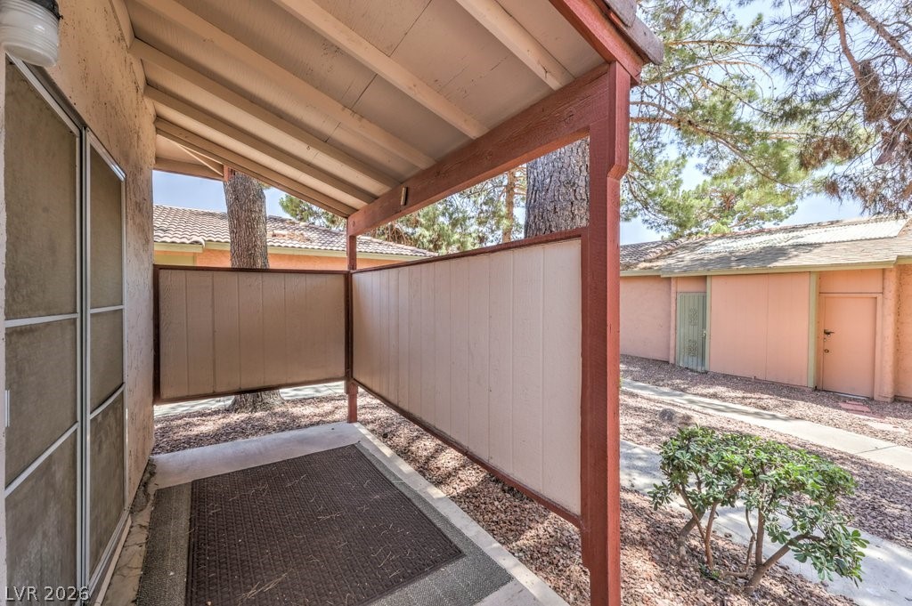 425 North Lamb Boulevard A Property Photo 27