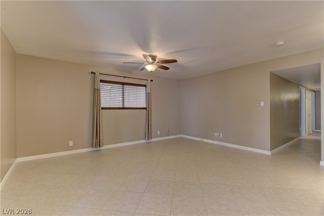 3896 Acapulco Avenue Property Photo 7