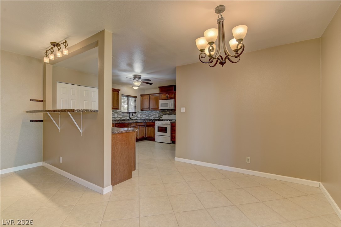 3896 Acapulco Avenue Property Photo 12