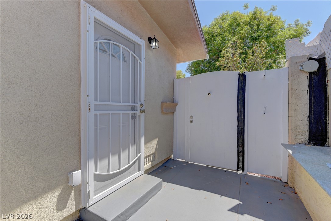 3896 Acapulco Avenue Property Photo 27