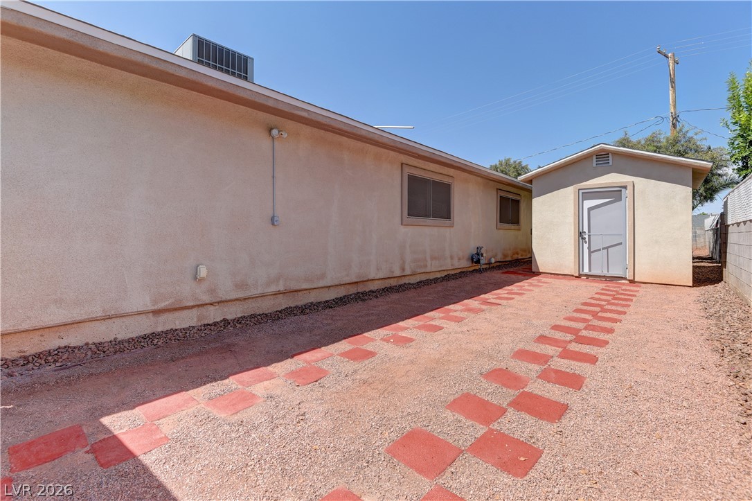 3896 Acapulco Avenue Property Photo 36