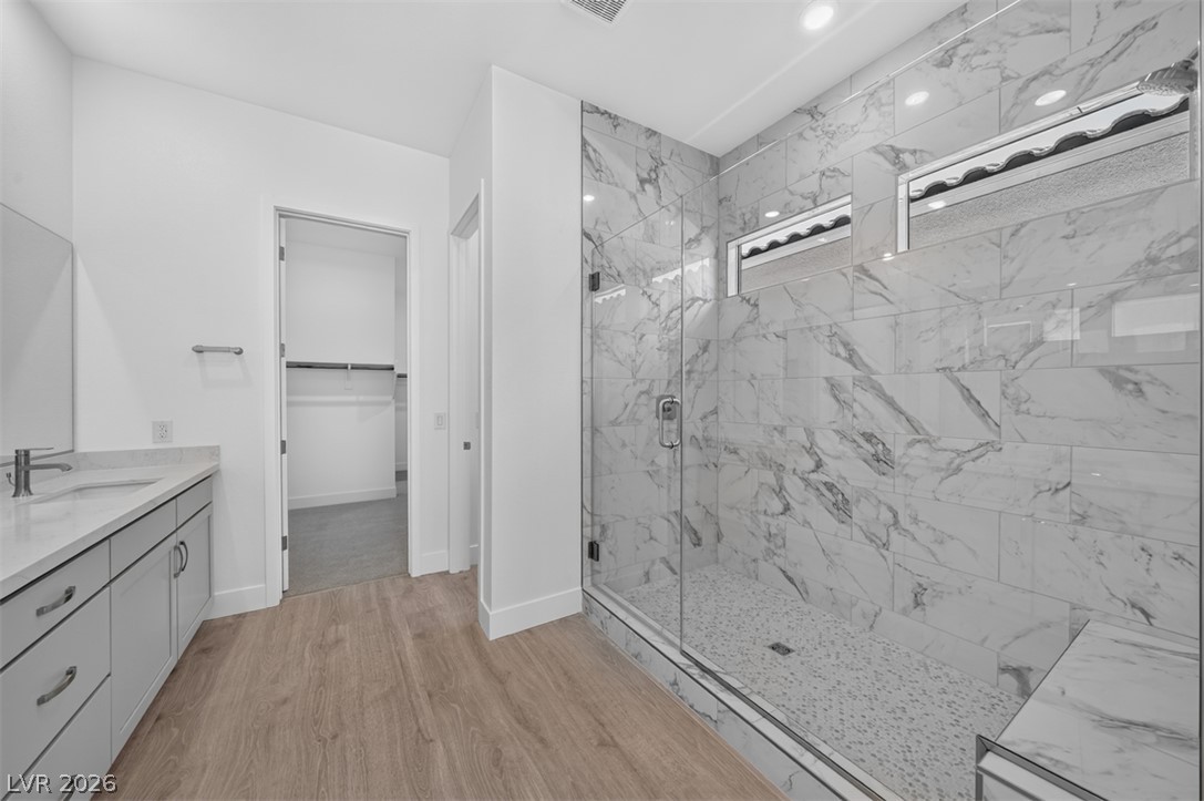 382 Tigullio Avenue Property Photo 6
